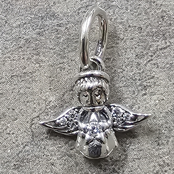 Authentic Pandora Sparkling Angel Dangle Charm - Picture 4 of 4